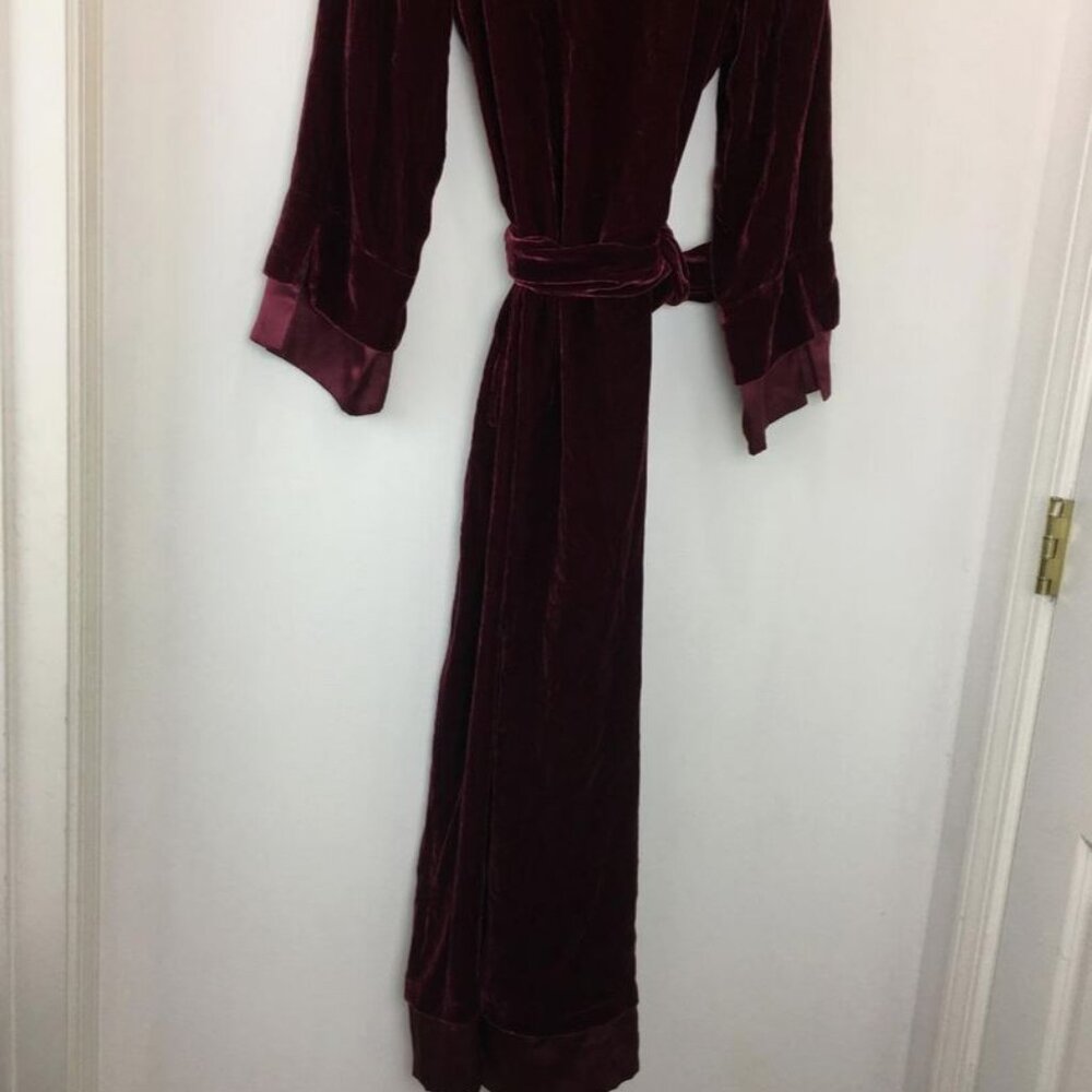 Cabernet Velvet Silk Robe M New - Picture 6 of 9